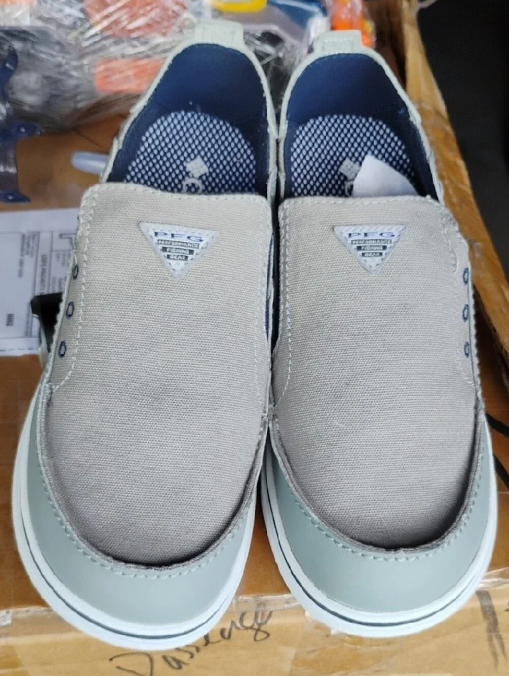 (X-99) New Columbia Youth Bahama Slip-On Canvas Loafers